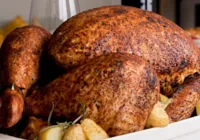 Farsa do Natal? Apesar da fama do peru, na ceia quem manda é a perua