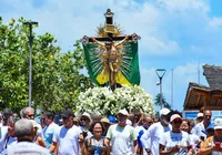 Fiéis levam imagem do Senhor do Bonfim à Conceição da Praia imagem