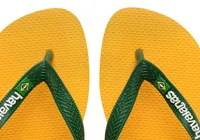 'Guerra das Havaianas': Direita e Esquerda na Bahia travam embate imagem