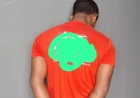 Homem é preso por tentar estuprar a mãe e atacar o pai com foice