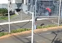 Jovem de 19 anos é espancada por ex-namorado em portaria de condomínio