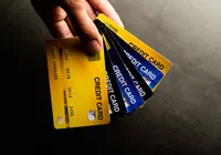 Juros sobem para pessoas físicas e caem para empresas, aponta BC imagem