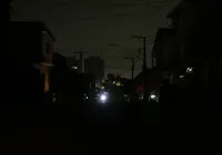 Justiça manda Enel religar energia depois de apagão e determina multa imagem