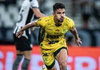 Lateral sucesso no Mirassol está perto de assinar com gigante da Série A