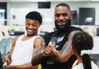 LeBron James critica jogos no Natal: "Preferia estar com minha família" imagem