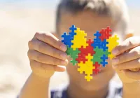 Lei que garante prioridade de matrícula a alunos com TEA é sancionada imagem
