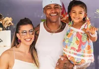 Lore Improta mostra ciúme de Léo Santana com Liz: "Bonita demais"