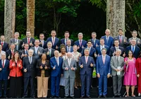 Lula escala 'exército' de ministros para disputar eleições; veja a lista imagem