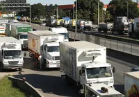 Lula libera crédito bilionário para caminhoneiros e promete renovar frota imagem