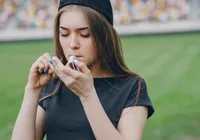 Maconha na adolescência: estudo alerta que uso afeta o cérebro imagem