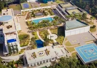 Mansão com 18 quartos: a casa luxuosa de apresentadora famosa