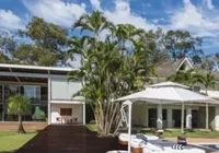 Mansão de Huck e Angélica tem 1.500m² de área, 16 quartos e vale R$ 40 milhões