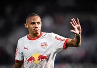 Meia do Bragantino projeta "amassar" o Vitória no Z-4 do Brasileirão