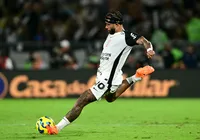 Memphis solta o verbo após título: "Saiam da diretoria do Corinthians” imagem
