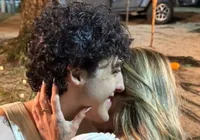 Menor de idade, filho de sertanejo assume namoro com mulher mais velha imagem