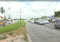 Mulher morre ao atravessar rua após desistir de usar passarela