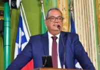 Muniz homenageia Concurso Jovem Jornalista por impacto na educação