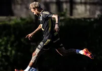 Neymar desafia lesão e pode decidir duelo que interessa ao Vitória imagem