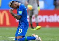 Neymar pensou em desistir do futebol, revela pai do jogador