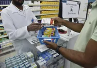 O perigo nas farmácias