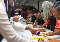 Oficina com adinkras inspira educadores no II Encontro de Educação 2025