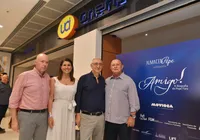 Pepe Faro emociona Salvador na première do filme que celebra sua vida e legado imagem