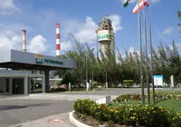 Petrobras anuncia retomada de operações de fábrica na Bahia em janeiro imagem