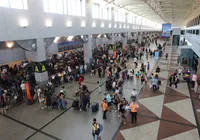 Pilotos e comissários aprovam acordo e garantem voos em 2026 imagem