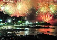 Previsão do tempo: réveillon 2026 terá chuva e calor no Brasil