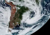 Primeiro ciclone de 2026 já tem data para atingir o Brasil; saiba quando imagem