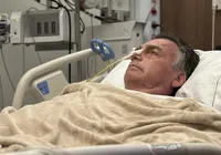 Quadro delicado: Bolsonaro apresenta complicações e fará novo procedimento imagem