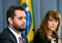 STF dá 24 horas para defesa de Filipe Martins explicar uso de rede imagem