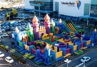 Saiba quanto custa para brincar no maior parque inflável em Salvador imagem