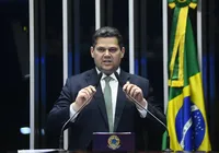 Tensão entre Senado e Planalto marca debate sobre indicação ao STF imagem