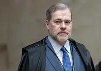 Toffoli marca acareação com investigados na fraude do Banco Master imagem