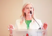 "Universidades são brancas", diz secretária ao defender cotas raciais imagem