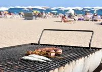 Uso de churrasqueiras nas praias de Camaçari passa a ser proibido imagem