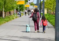 Vai viajar com crianças? Confira os documentos obrigatórios por lei