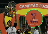Veja todos os campeões do futebol brasileiro na temporada 2025