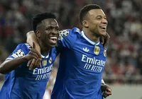 Vini Jr. brilha na Champions e Mbappé diz: "É horrível enfrentar ele" imagem