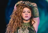 Apenas R$ 5: relembre quando Shakira fez show barato no Brasil imagem