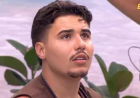 Após BBB 26, Pedro é confinado em clínica e surge amarrado imagem