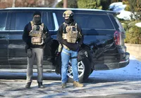 Após mortes e protestos, agentes do ICE usarão câmeras corporais