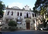 Arte de Rita GT pede reparação a mulher