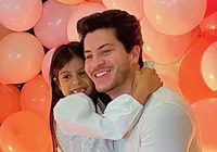 Arthur Aguiar expõe desafios na criação de filha com Maíra Cardi