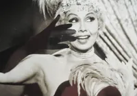 Atriz brasileira quebra recorde com carreira mais longa do mundo