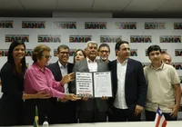 Bahia amplia investimentos em água e beneficia cidades do interior