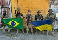 Brasileiro diz ter pernas amputadas após combates na Guerra da Ucrânia imagem