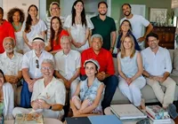 Candidato? Bellintani surge em foto com Lula na casa de Gil imagem