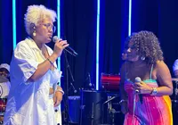 Carnaval: Margareth Menezes se emociona ao cantar para Preta Gil